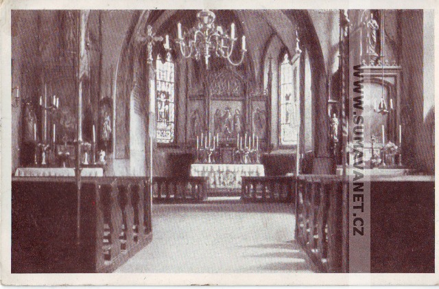 Interiér kostela sv. Jana Křtitele v Chudenicích z 19.12.1945, foto Dr. Šetka, vydáno ve prospěch oprav kostela
