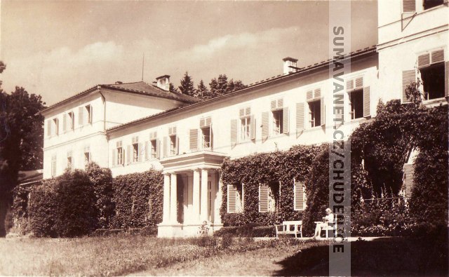 Zámek Lázeň v r. 1956
